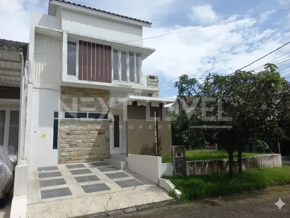 Rumah 2 Lantai Strategis di Mountain Boulevard Wagir, Malang.MLG00205
