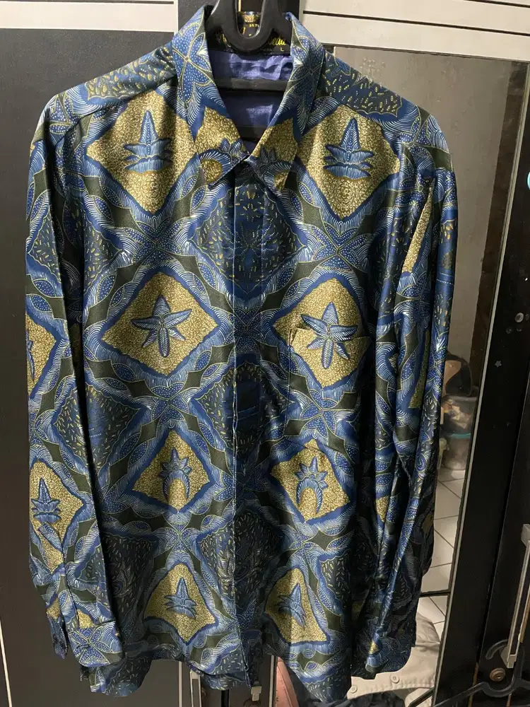 Kemeja Batik Arjuna Weda