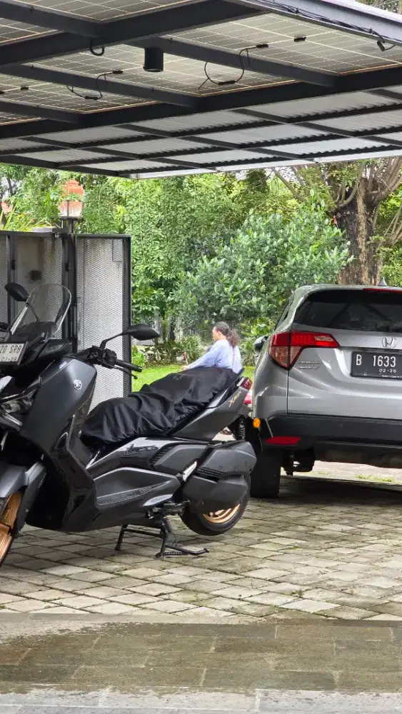 Jual Motor Yamaha Xmax Connected 2023 Black