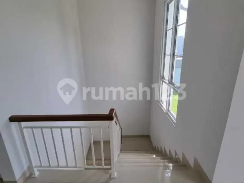 Disewakan Rumah di Alicante, Gading Serpong