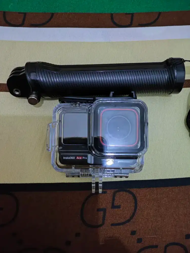 INSTA 360 ACE PRO