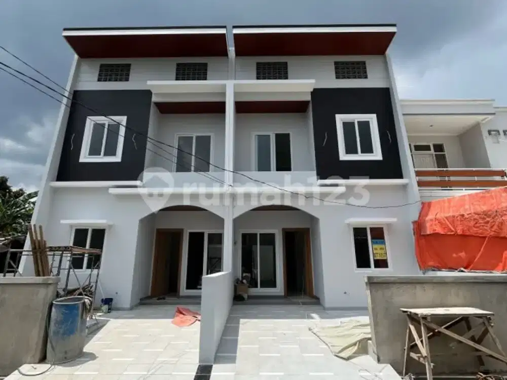 Dijual Cepat Rumah 2 Lantai di Sektor Gading Serpong, Tangerang