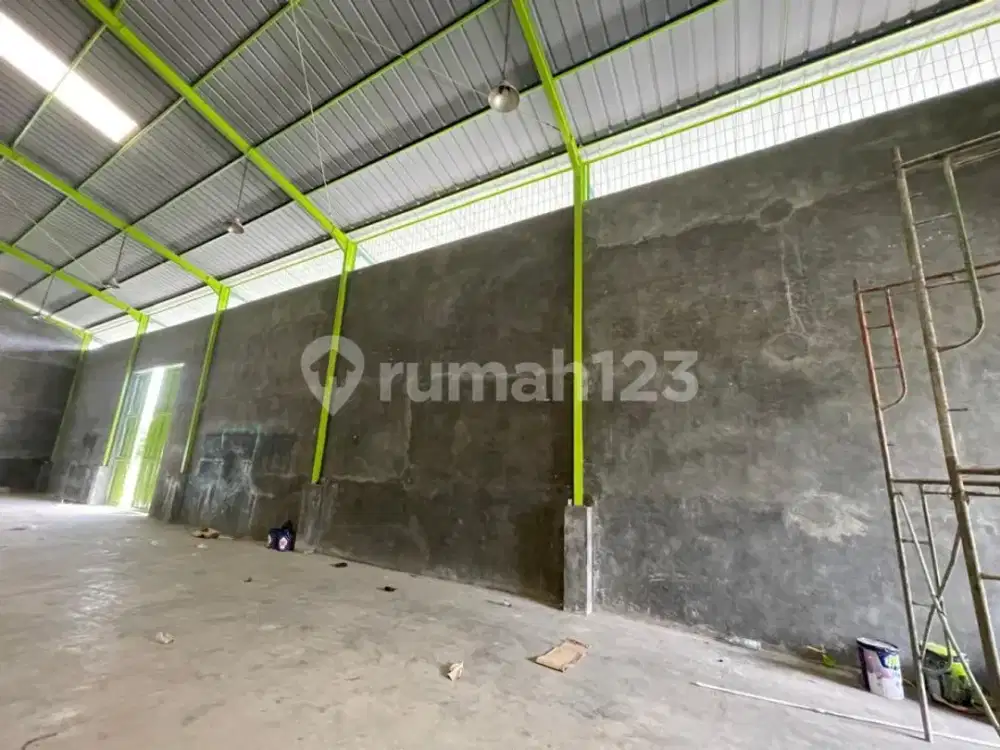 Gudang + office 1092m2