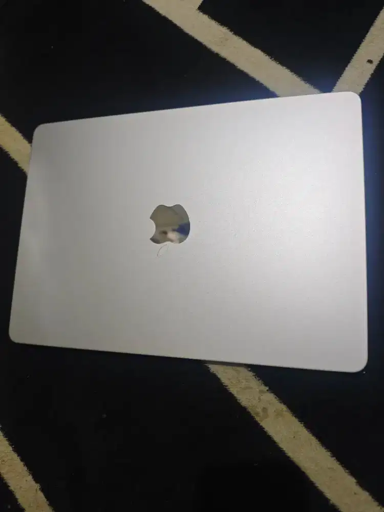 Macbook air m4 13inc 16/256gb