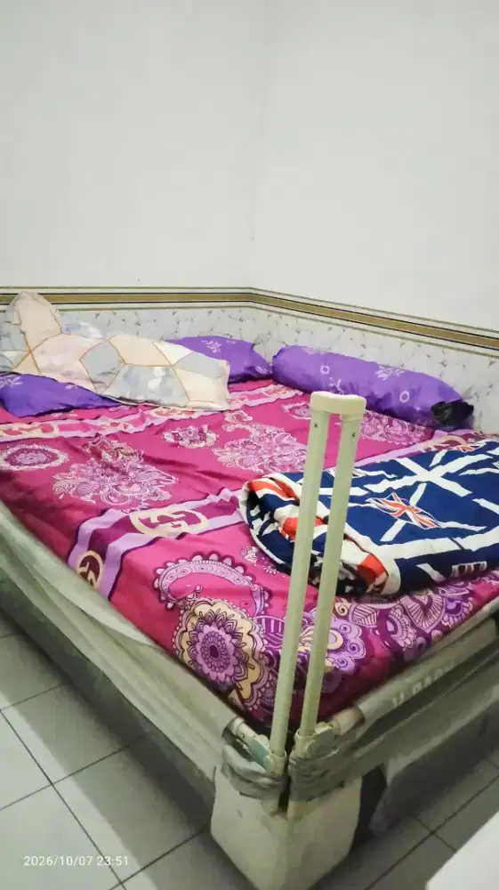 Dipan Springbed