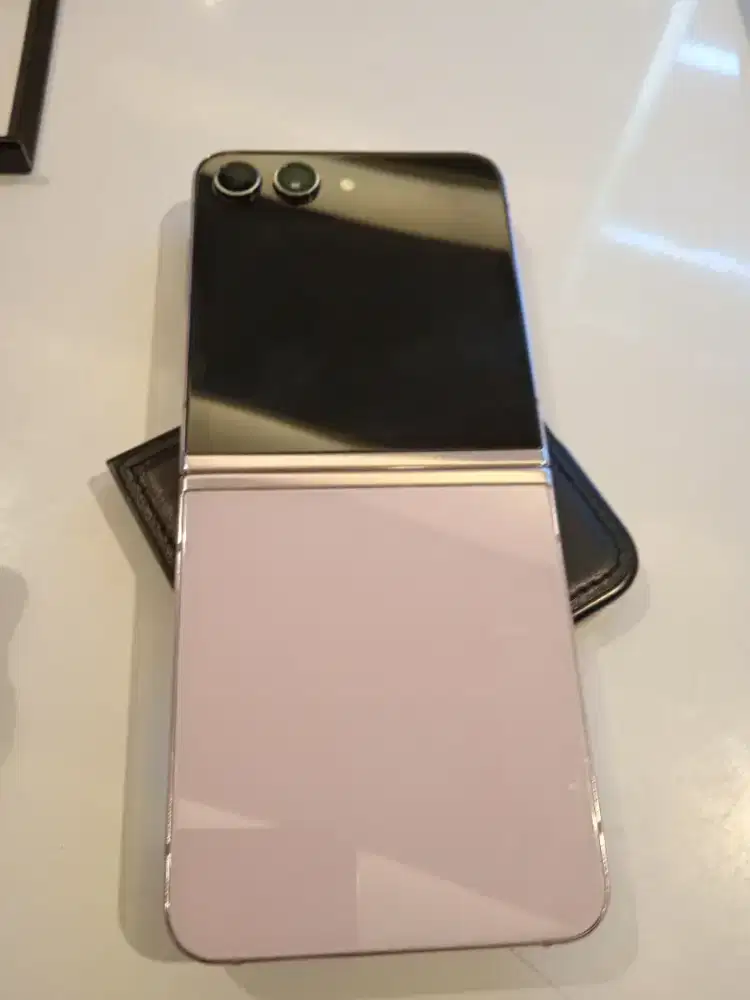 Jual samaung flip 5 8+8 256