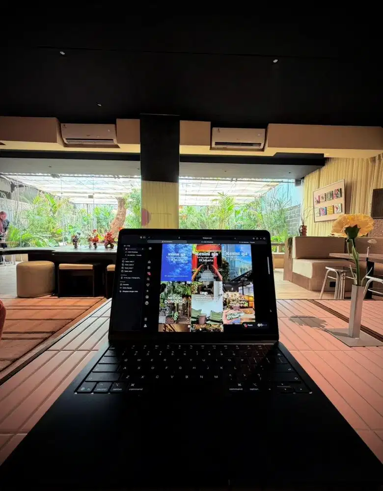 Jual Macbook M5 Midnight IBOX
