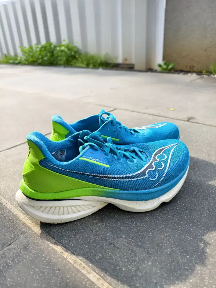 Saucony Endorphin Azura Cobalt/ slime US 10.5 ( 44.5)