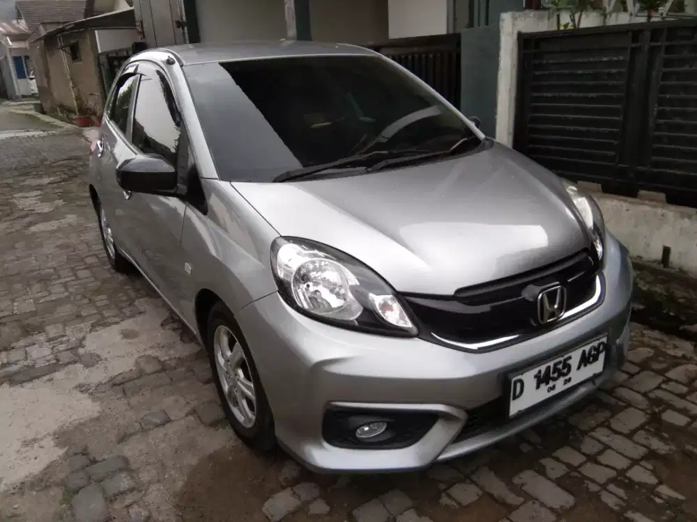 Jual cepat brio e 2018 at no minus