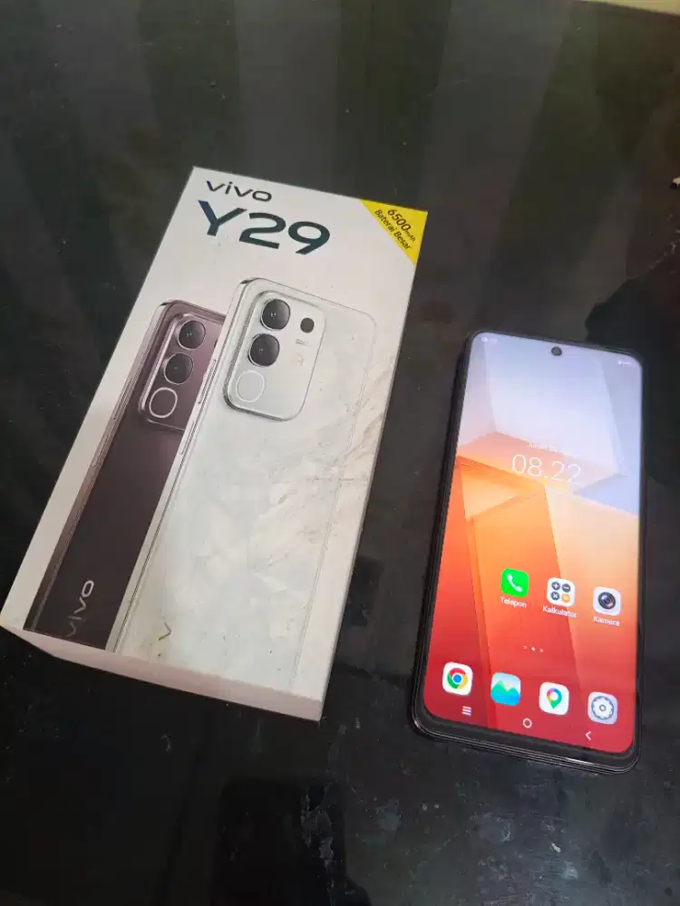 Vivo Y29 8/128 fullset warna cokelat cendana