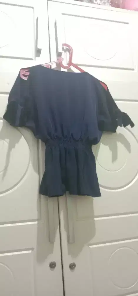 Baju Sabrina navy