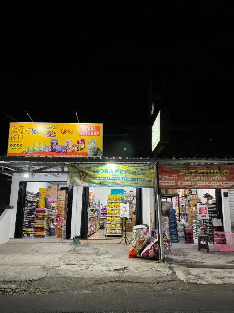 Di butuhkan karyawan / karyawati petshop