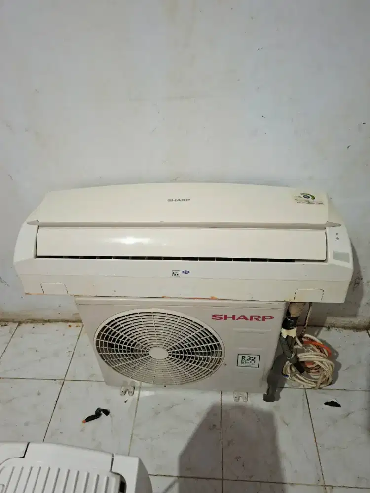 Dijual Ac setengah pk merk sharp siap pasang dan bergaransi