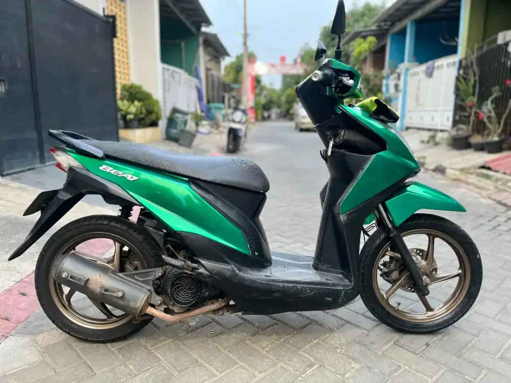 Dijual honda beat 2013