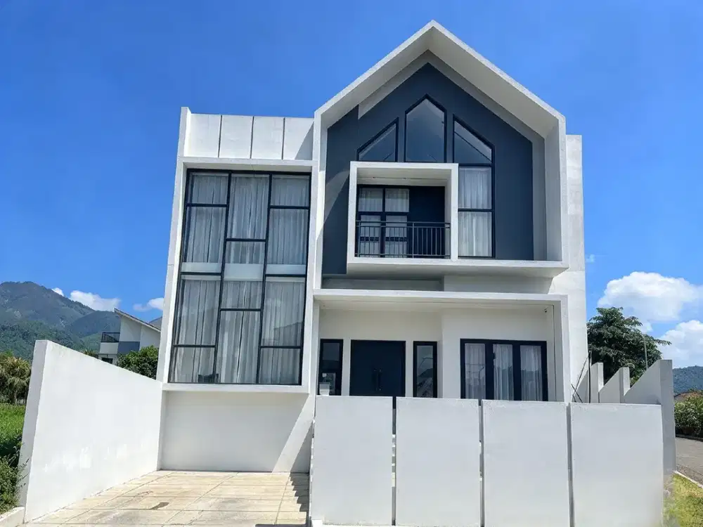 RUMAH VILLA PANORAMA PESANGGRAHAN  KOTA BATU