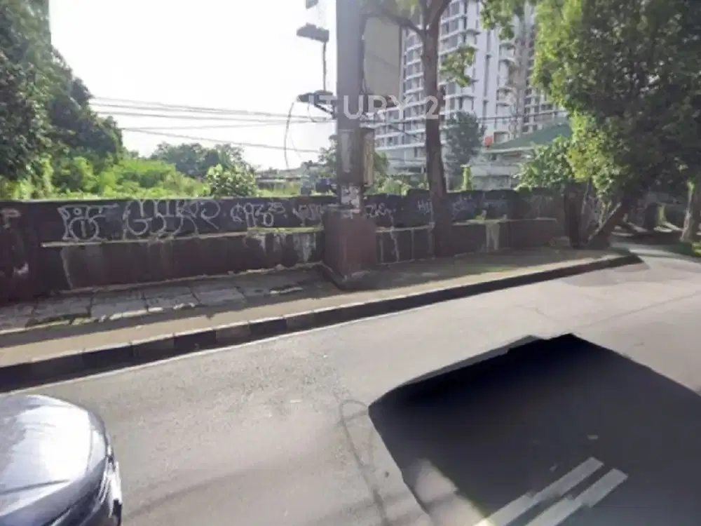 Tanah Luas Pinggir Jalan Ampera Raya Jakarta Selatan