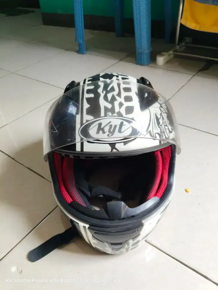 KYT RC7 Full Face