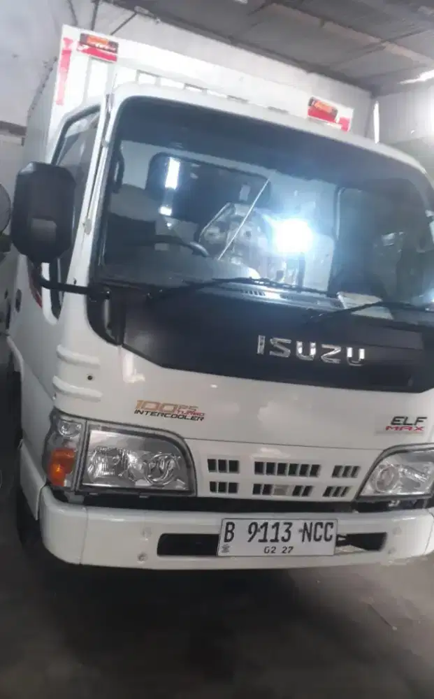 ISUZU ELF NHR 2012 ENGKEL BOX BESI