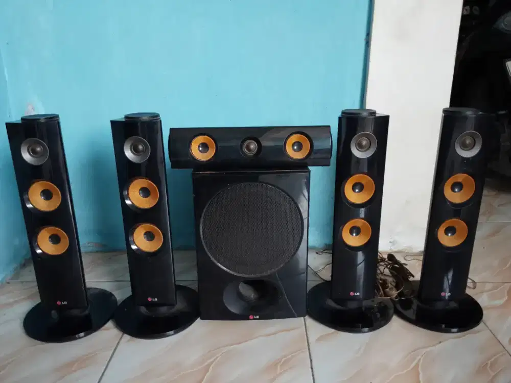 SPEAKER HOME TEATHER MEREK LG