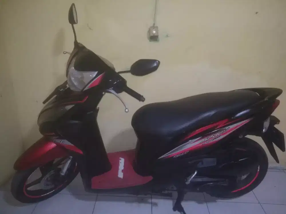 MOTOR HONDA MATIC SPACY F1 TH 2014 MULUS TERAWAT SIAP JALAN