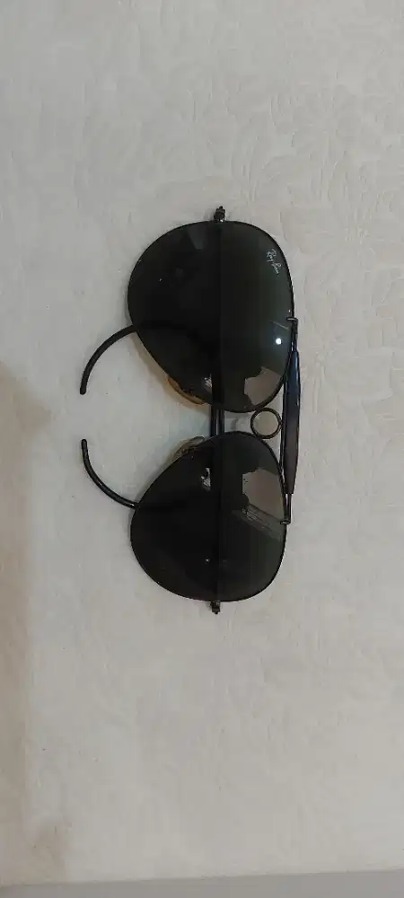 Kaca mata rayben cobra
