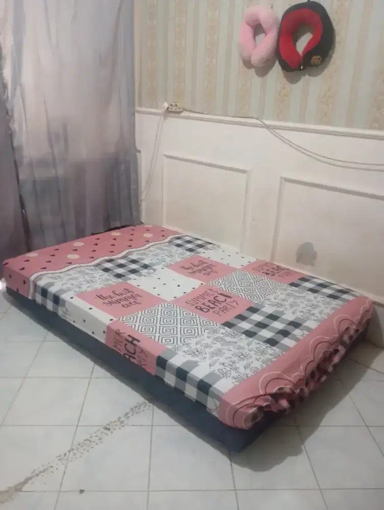 Furniture Isi Kamar
