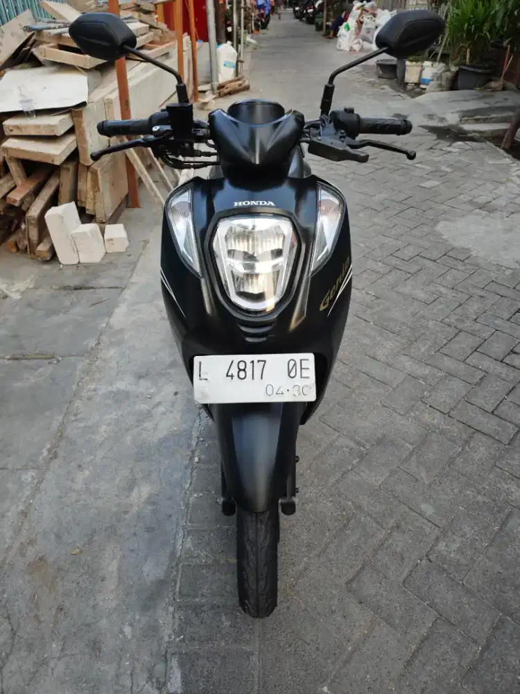 Honda Genio pmk 2020 kondisi sgt bagus samsat ketintang