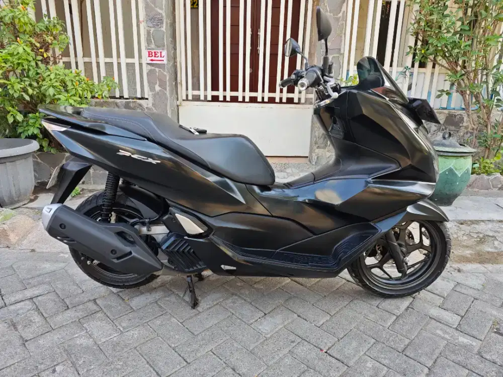 Jual pcx 2021 kondisi sgt bagus samsat kdg cowek