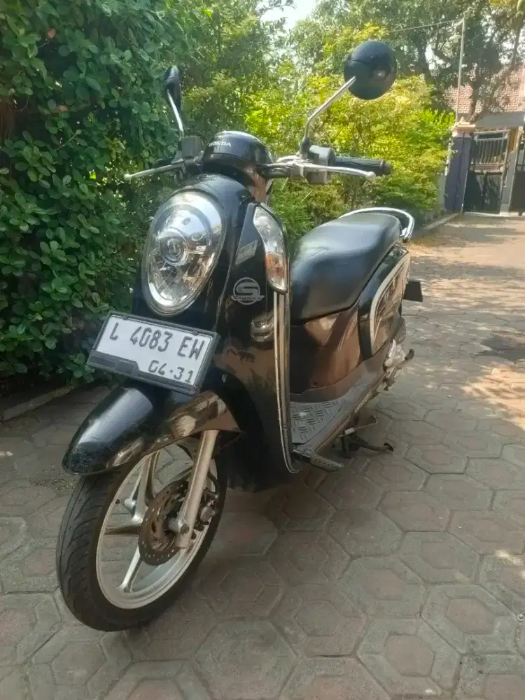 jual Scoppy 2016 lengkap hidup plat L