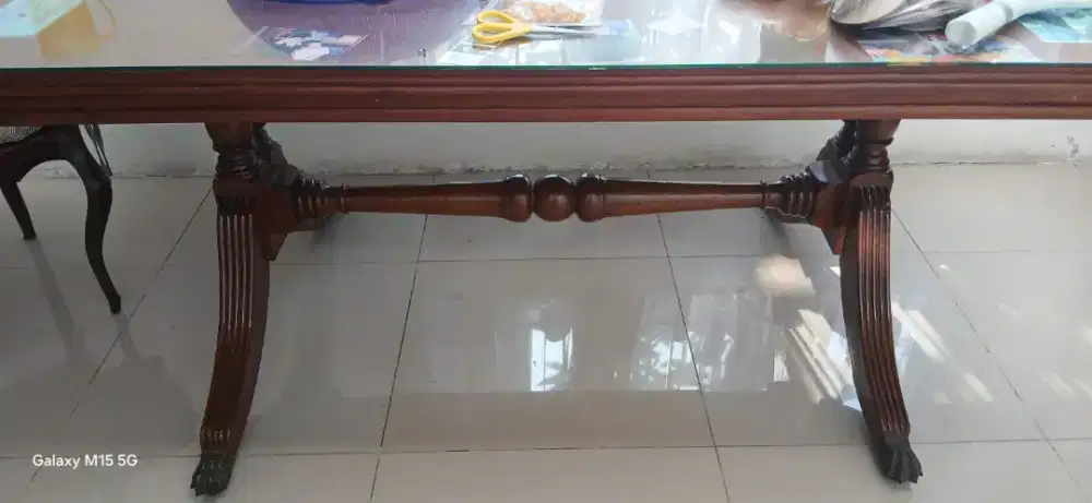 Meja makan eropa gaya victoria ukuran PxLxT (180x100x76)