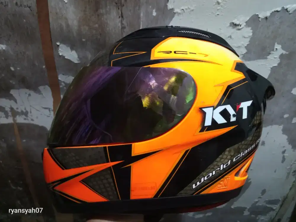 Helm kyt rc7 size L