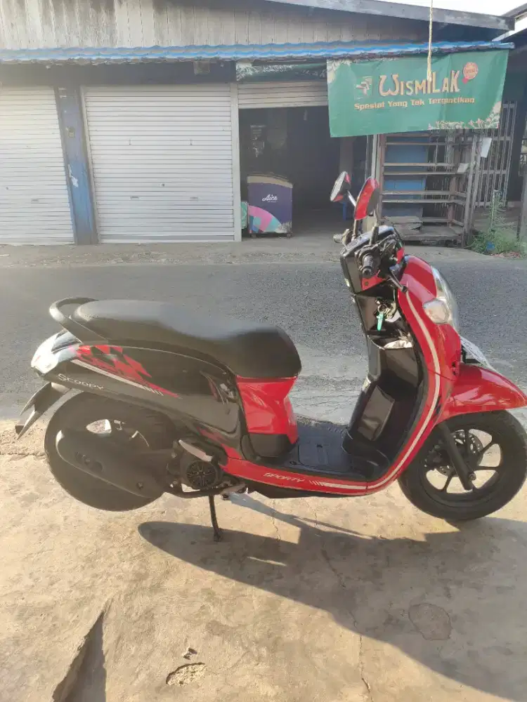 Scoopy 2018 Mesin Nyaman Bnar Body Bening