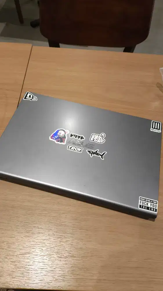 ASUS VivoBook 14 X409JB Core i3 Gen 10 RAM 20GB Mulus no minus