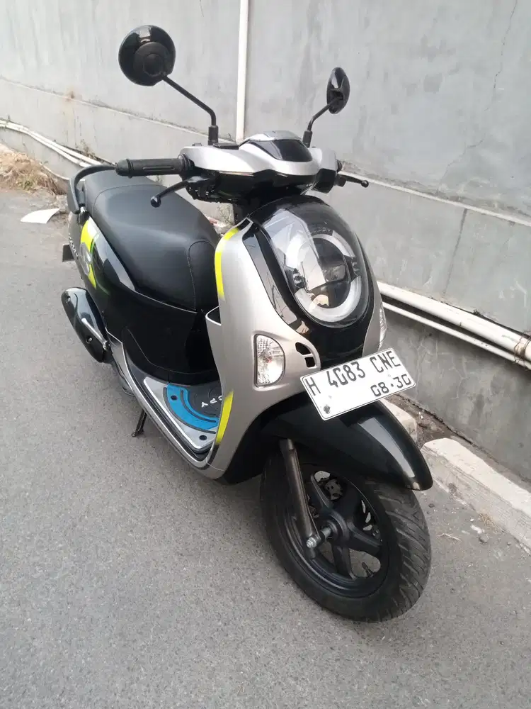 Honda Scoopy 2025 Hitam silver
