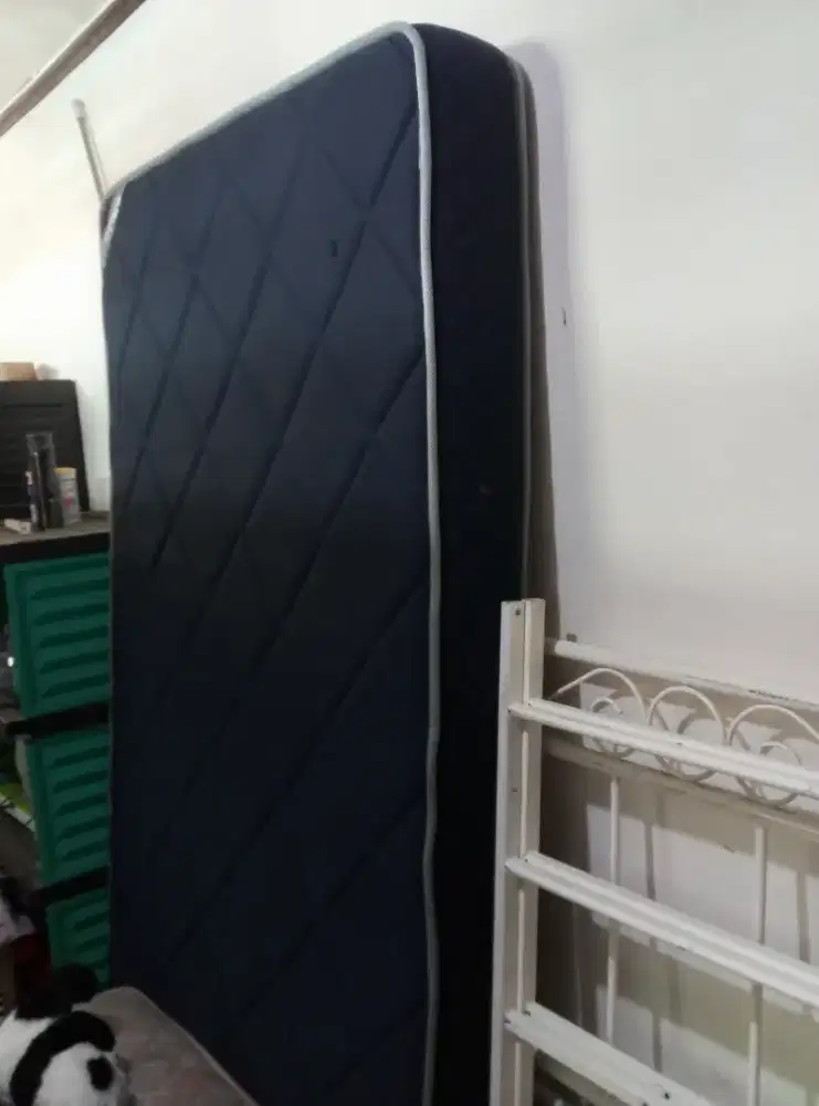 Kasur latex merek in the box, ukuran 120x200