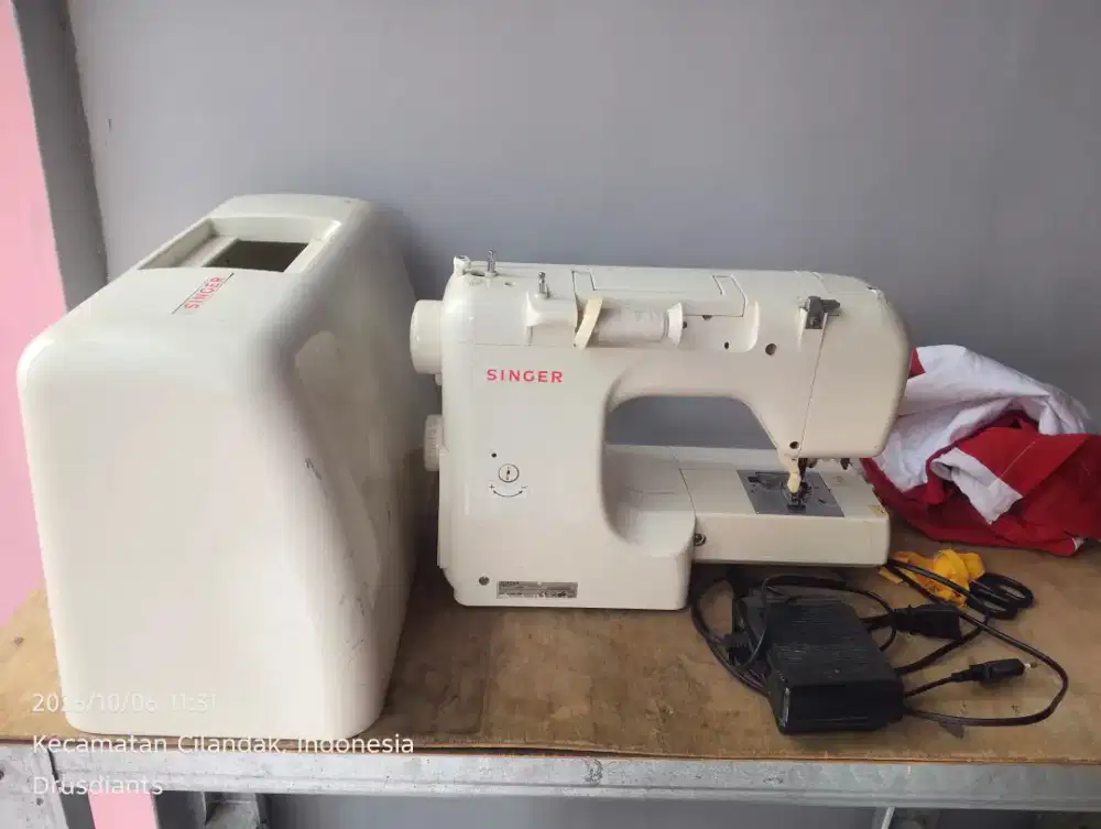 Mesin jahit portable singger 2662