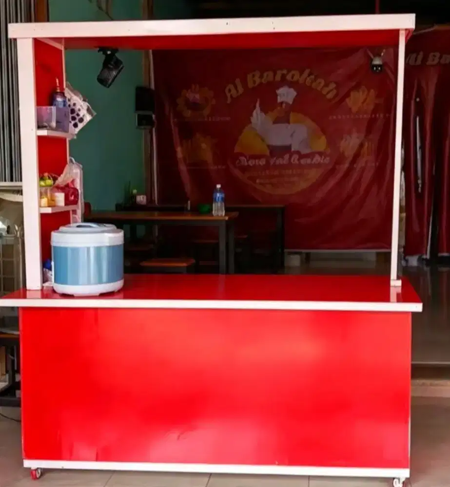 Rombong/Both jualan