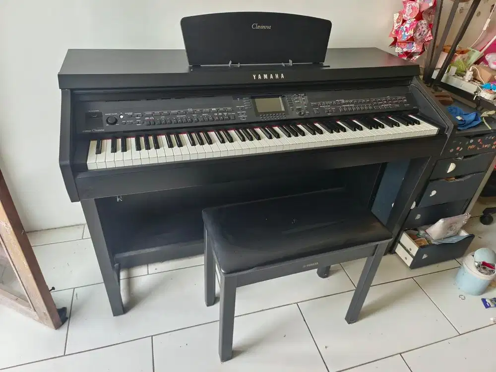 Dijual kondisi terawat piano Yamaha Clavinova CVP 701