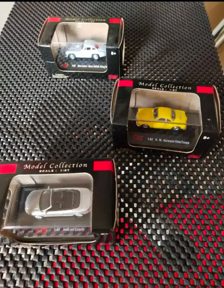 Diecast Mainan mobil 1:87 kharman Ghia, Audi A4 cabrio, Mercy 300SEL