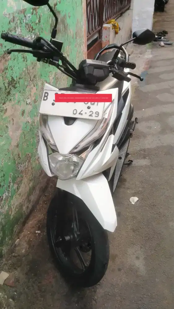 Jual motor beat street tahun 2018