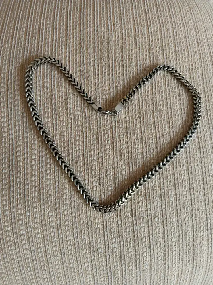 KALUNG FOXTAIL ATAU BUNTUT RUBAH ASLI MEXICO PANJANG 50 CM ANTI KARAT.