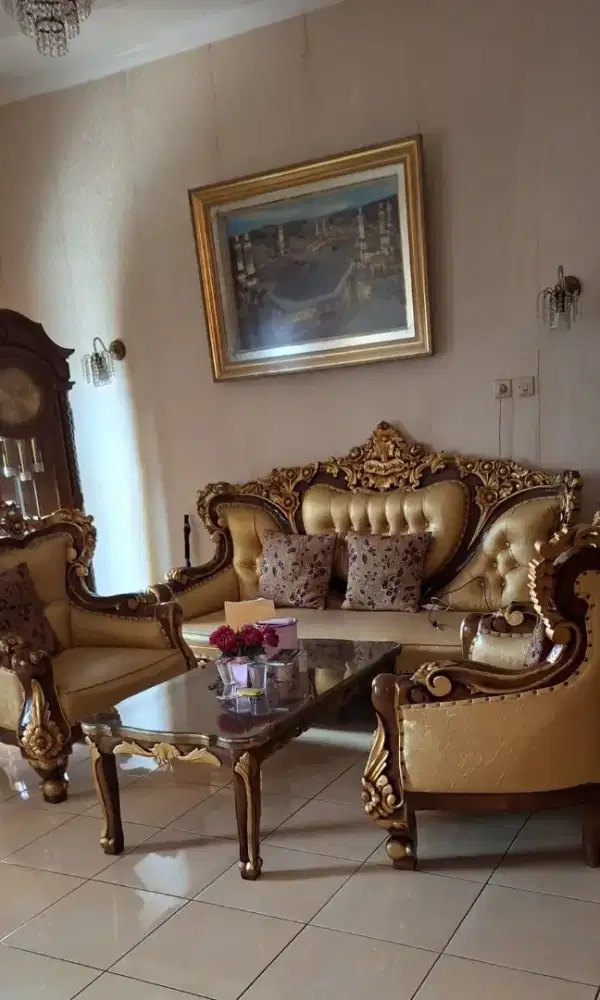DIJUAL MURAH MAU PINDAH KURSI TAMU DAN KURSI MEJA MAKAN JATI EXCLUSIVE