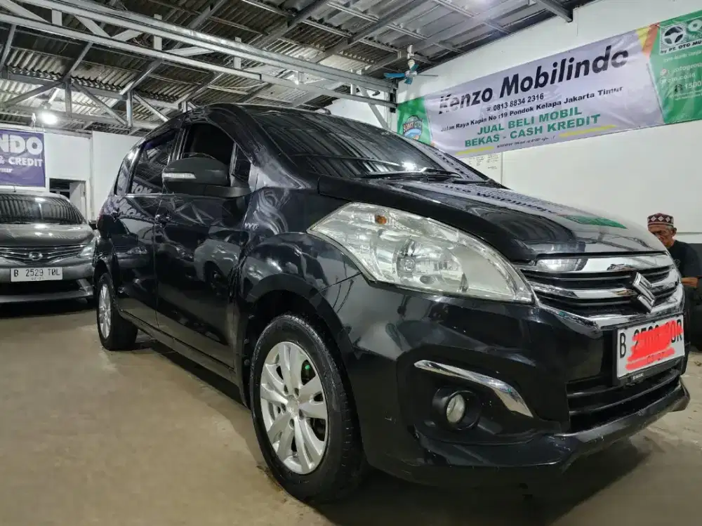 Ertiga GX a/t 2017 Tgn 1 Dp suka 2