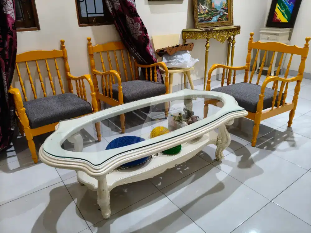 Kursi Tamu Jati Antik