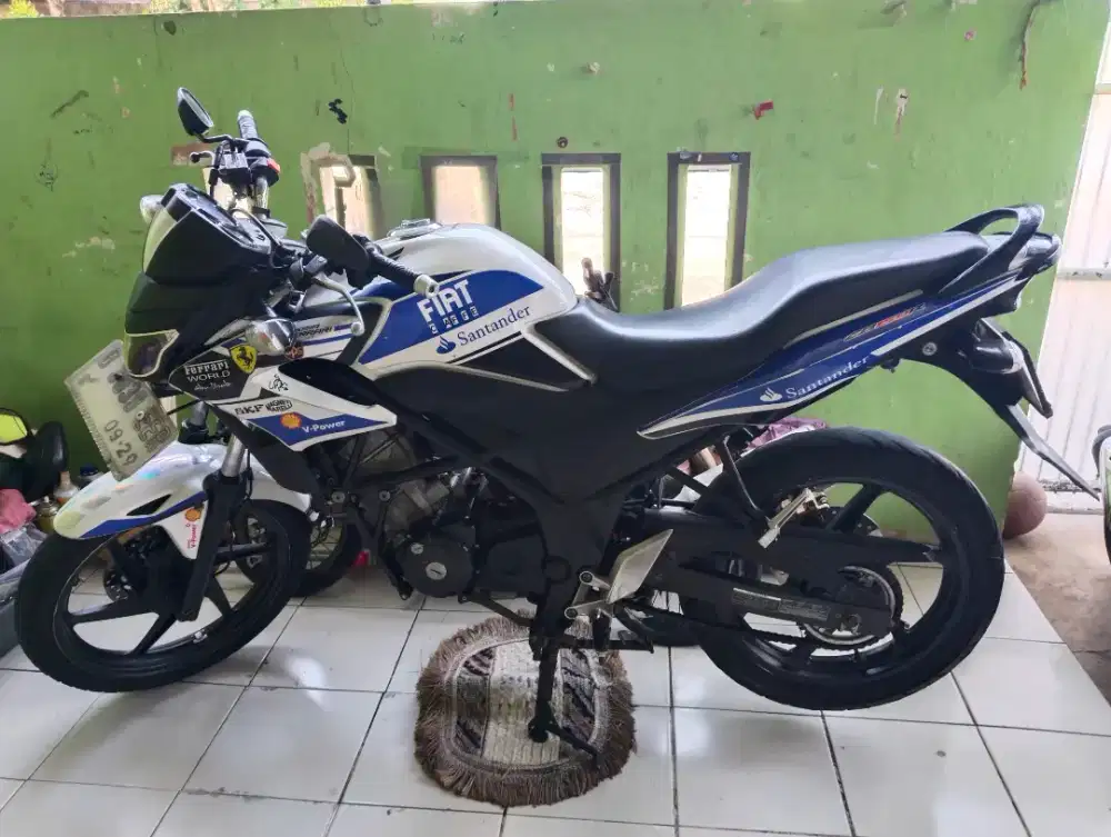 Honda cb150r joss murah meriah..