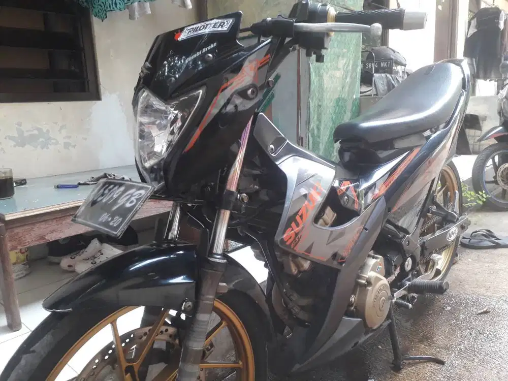 Dijual satria fu thn 2012 surat lengka+faktur pajak pules