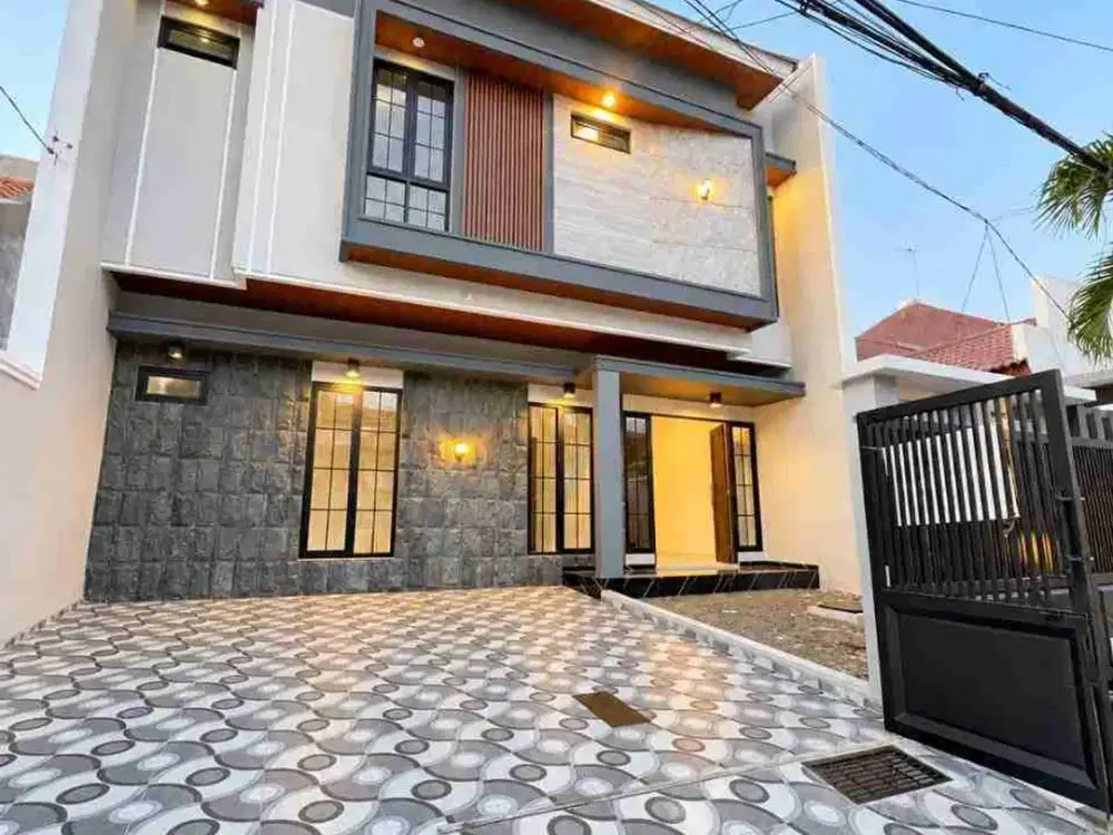Rumah Baru Gress Lebar 10 • Row Jalan 3 Mobil Manyar Tengah Kota Surabaya
