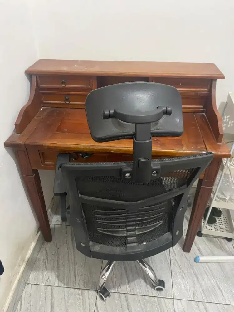 Meja belajar jati plus ama kursi