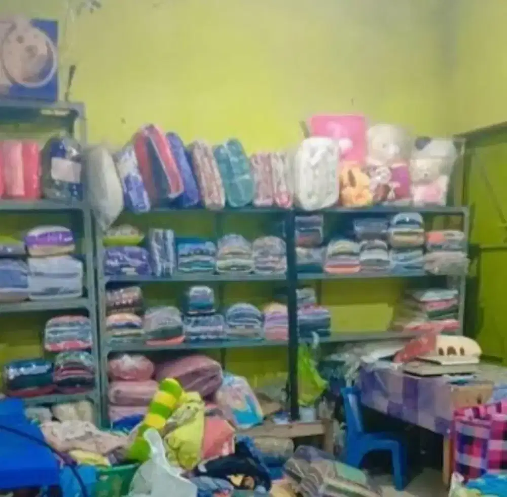 Dibutuhkan karyawan laundry bagian setrika