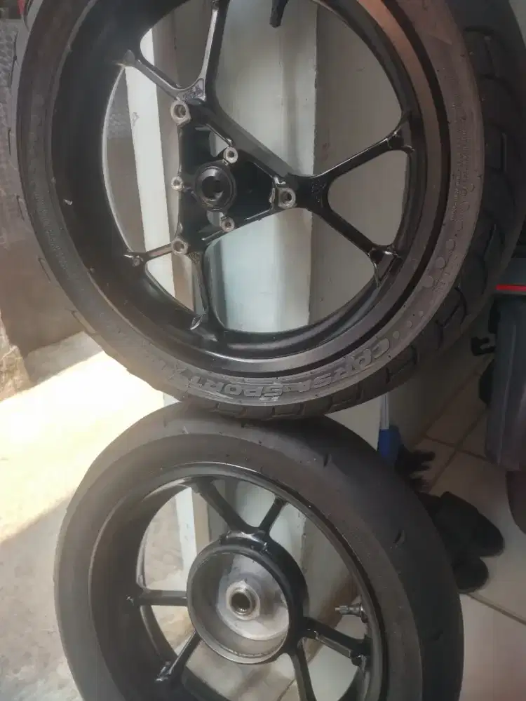 Velg YAMAHA Aerox original Like' new
